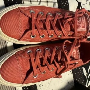 Pink Platform Converse Size 8 women’s